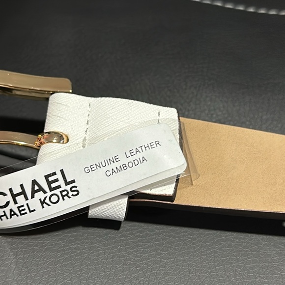 🔥🔥🔥NEW Michael Kors White Geniune Leather Belt Size Medium - Picture 5 of 5